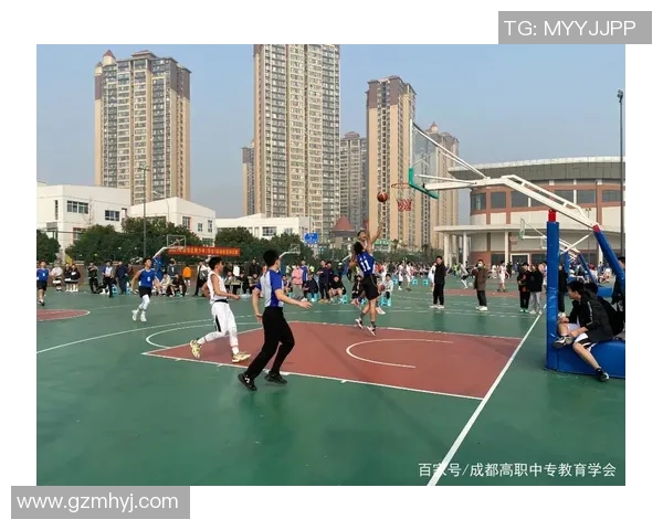 广州篮球队与成都篮球队赛后技术分析与战术总结